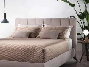 Letto con testiera trapuntata Soul Chamolè di Altrenotti