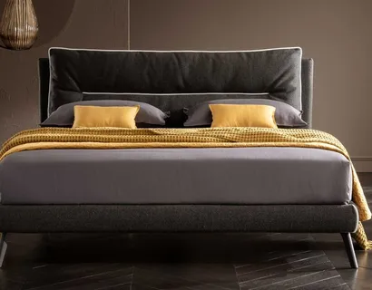 Letto in tessuto con testiera Soul Creta di Altrenotti