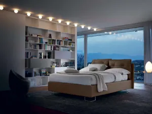 Letto in pelle Ambra con testiera imbottita e trapuntata di Bontempi Letti Design