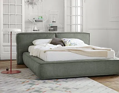 Letto in tessuto Fluff di Bonaldo