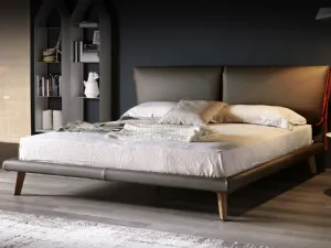 Letto imbottito con testiera Adam di Cattelan Italia