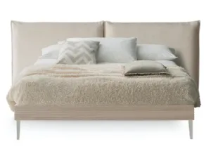 Letto Chloè con testiera imbottita di Devina Nais