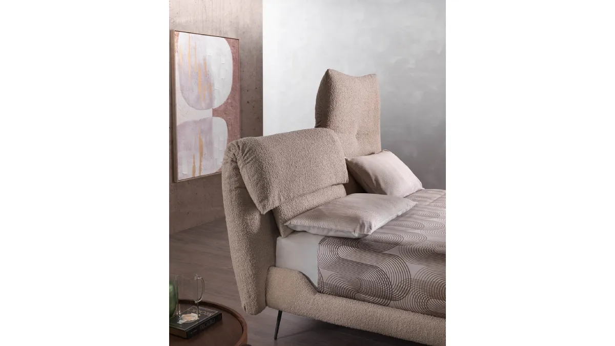 Letto in tessuto con testiera reclinabile Designer Lift di Altrenotti