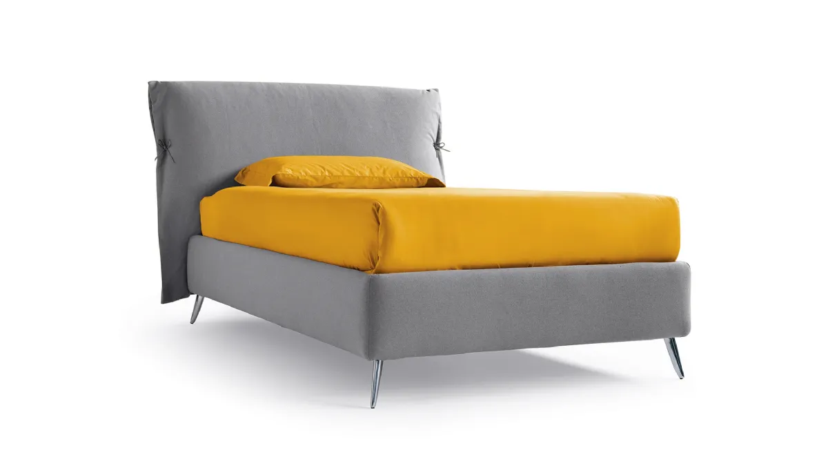 Letto imbottito Eden Advance in tessuto con testiera con fiocchi di Noctis