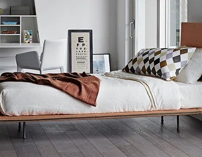 Letto con testiera Thin di Bonaldo