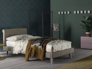 Letto Singolo in tessuto con testiera Camelia Mod 30 di Twils