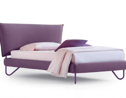 Letto singolo in tessuto con testiera Hug 04 Soft di Noctis