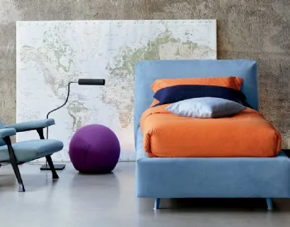 Letto singolo in tessuto con testiera Kuna di Bontempi Letti Design