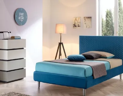 Letto singolo in tessuto con testiera trapuntata SC209 di Moretti Compact