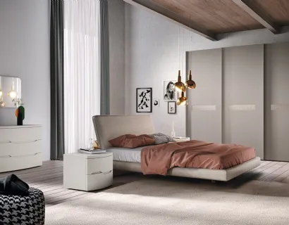 Letto Stilo Liscio con testiera imbottitorivestito tessuto Grigio Beige di Corso 11