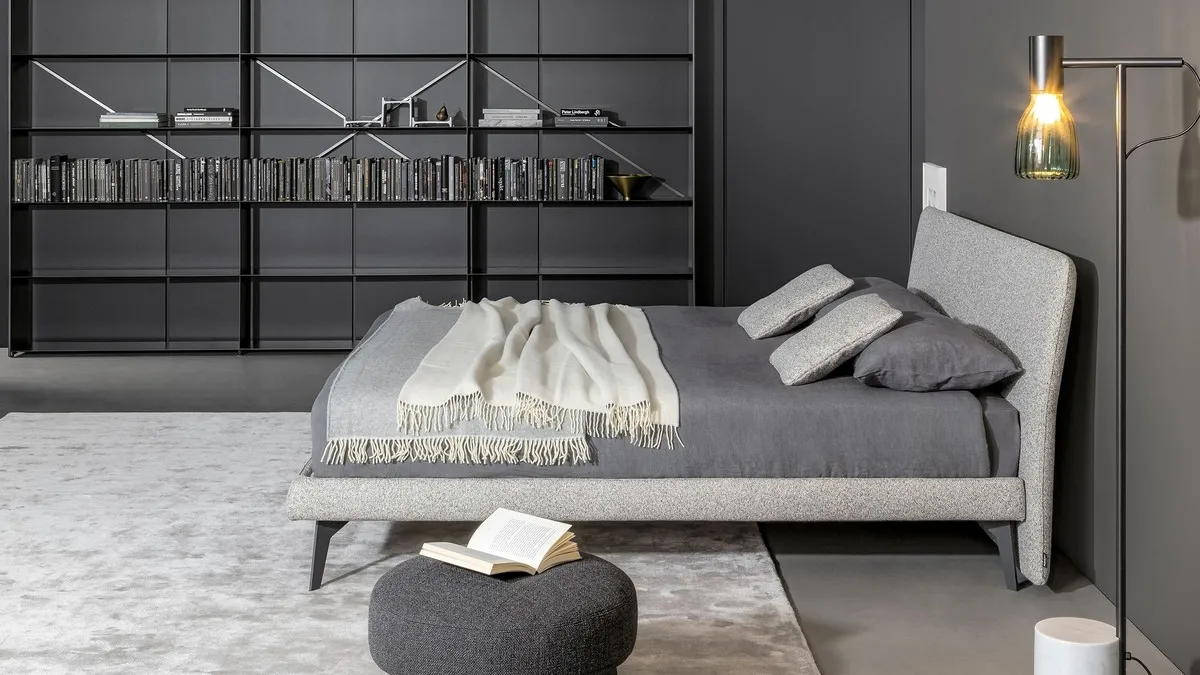 Letto in tessuto imbottito Tonight di Bonaldo