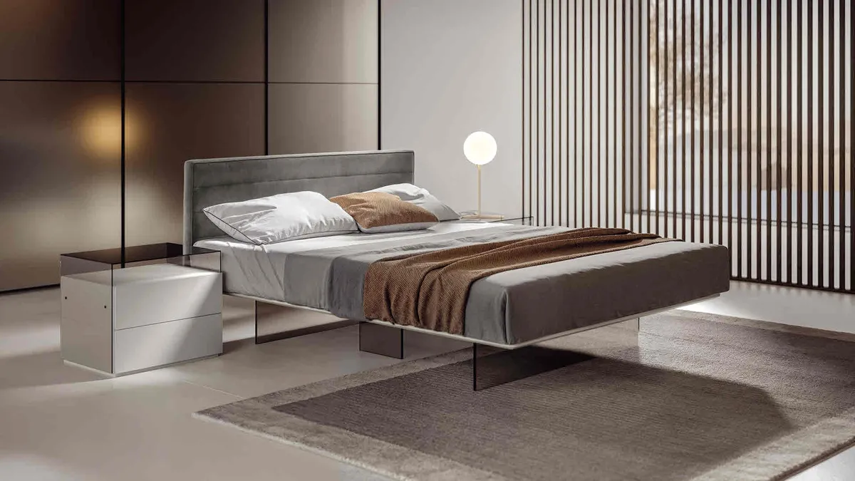 Letto imbottito Slim di Veneran