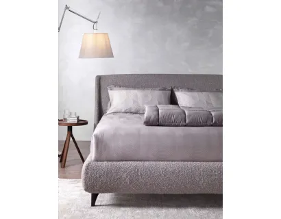 Letto in tessuto con testiera Why Not Camellia di Altrenotti