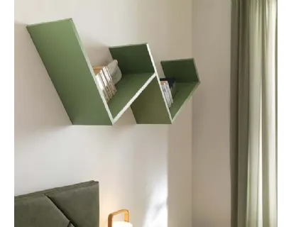 Libreria sospesa in laccato NC104 di Moretti Compact