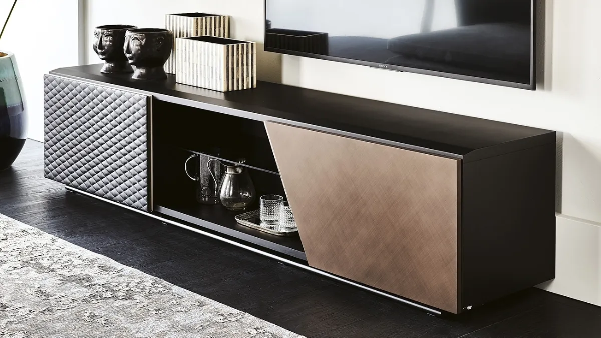 Mobile Porta Tv Aston in legno ed ecopelle di Cattelan Italia