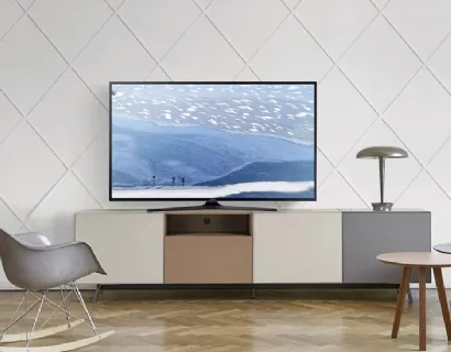 Mobile Porta Tv Domino Più in legno laccato opaco e piedini in acciaio di Sangiacomo