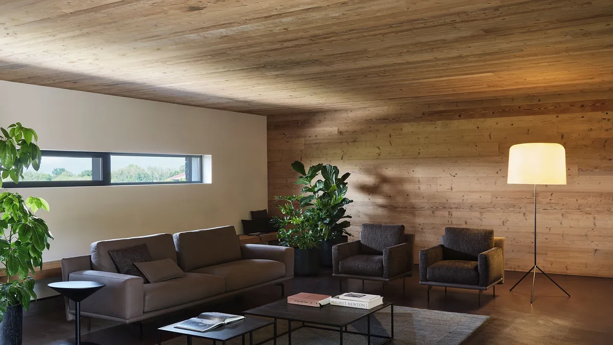 Divano lineare Etan di Twils Lounge