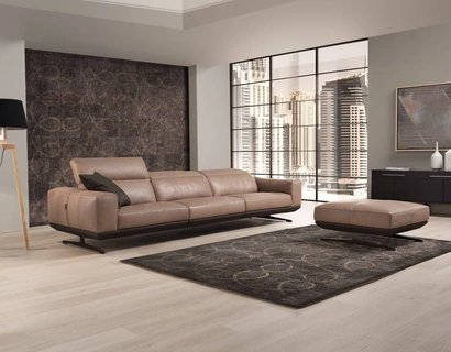 Divano lineare in pelle Gloria di Egoitaliano