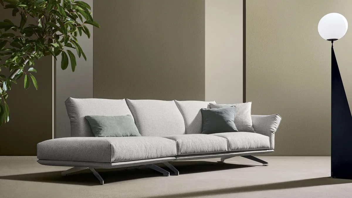 Divano lineare Wing di Twils Lounge