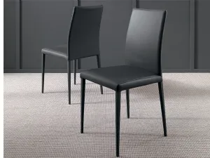 Sedia rivestita in ecopelle Dandy di Altacom