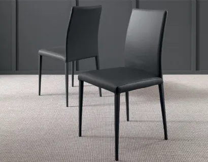 Sedia rivestita in ecopelle Dandy di Altacom