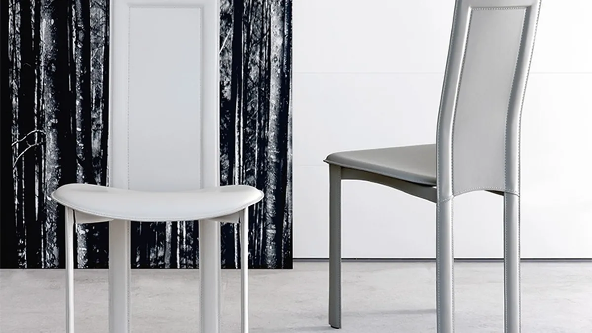 Sedia in acciaio con rivestimento in cuoio Lara di Cattelan Italia