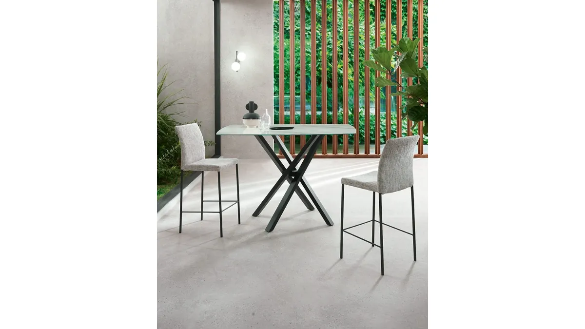 Sgabello Gaia Flex in tessuto imbottito di Riflessi