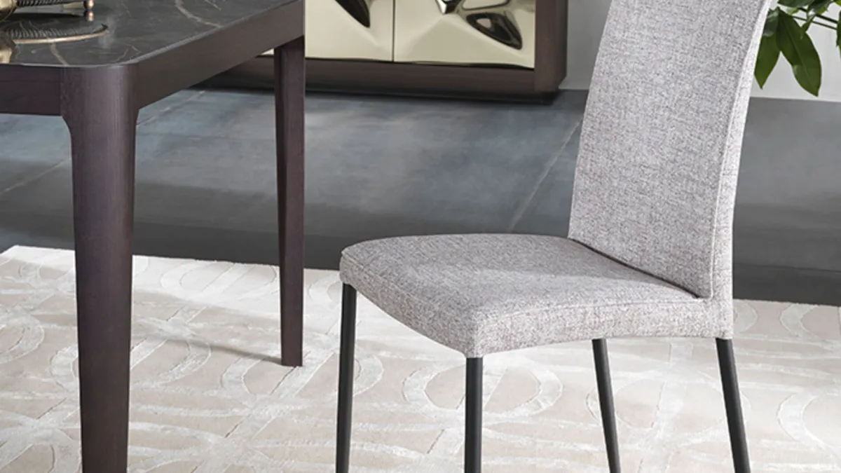 Sedia Marta Flex in tessuto imbottito di Riflessi