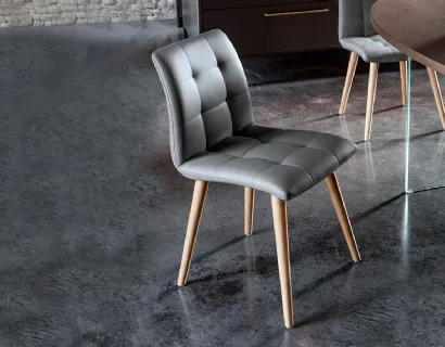 Sedia Columbia di Devina Nais 