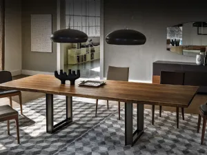 Tavolo in legno massello Sigma di Cattelan Italia