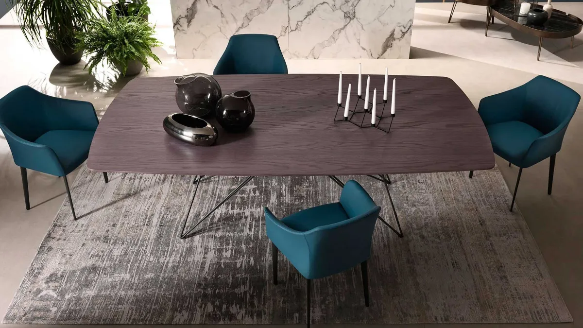 Tavolo Pegaso con top in Legno di Riflessi