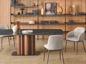 Tavolo Tower in ceramica e legno di Riflessi