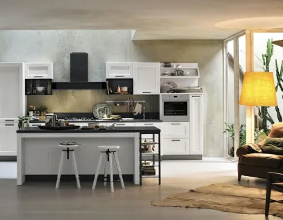 Cucina Classicha York v2 Anta Dogata Rovere Bianco Artic e Maniglia Francesca in finitura Peltro di Stosa