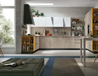 Cucina Moderne Infinity v14 in Rovere Deserto, Nobilitato Ocra e Pet Bianco Assoluto Opaco di Stosa