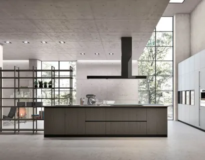 Cucina Moderna con isola Natural 07 in Rovere e laccato di Stosa