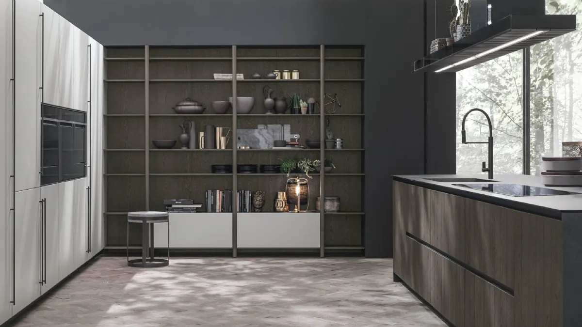 Cucina Moderna con isola Natural v06 in Rovere Dark e laccato opaco di Stosa