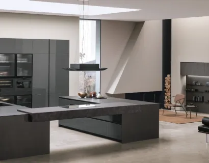 Cucina Moderna con doppia isola Aliant v01 in vetro lucido Lava e Neolith Basalt Black Satin con top in HPL Ossido di Stosa