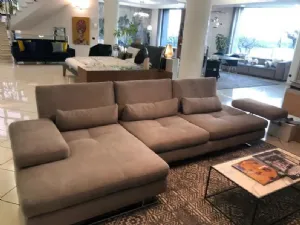 Divano con penisola tessuto in poliuretano Nicoletti home