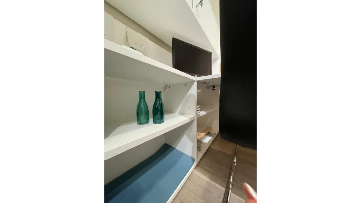 scrivania libreria e sedia las mobili