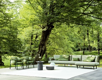 Salotto da esterno Allegra in alluminio e tessuto di Varaschin