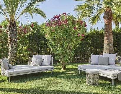 Divano Emma Daybed Compact in fibra intrecciata di Varaschin