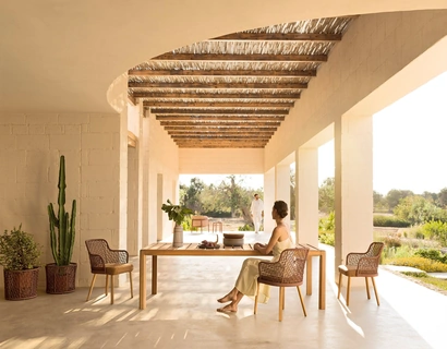 Tavolo in Iroko Gianna di Varaschin