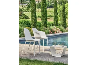 Sedia da giardino Mood Outdoor in polipropilene con base in acciaio laccato di Bontempi