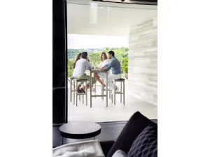 Sgabello System in alluminio verniciato e seduta in tessuto imbottito di Varaschin